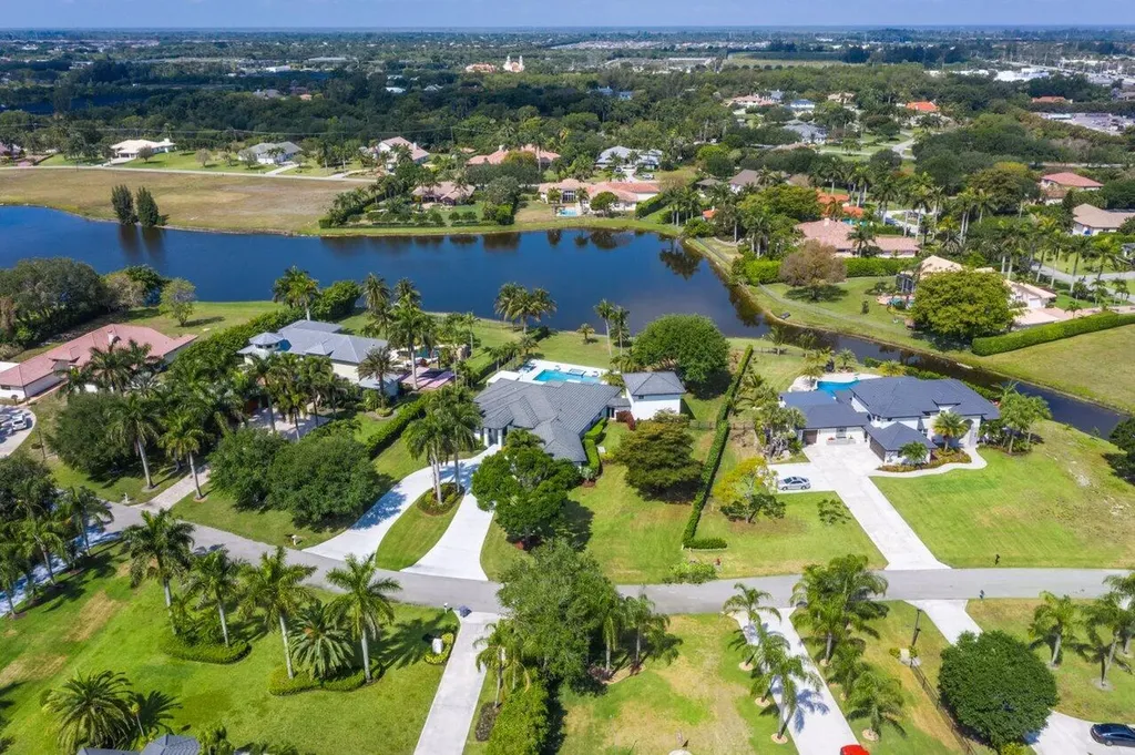 8331 Sawpine Road Delray Beach FL 33446