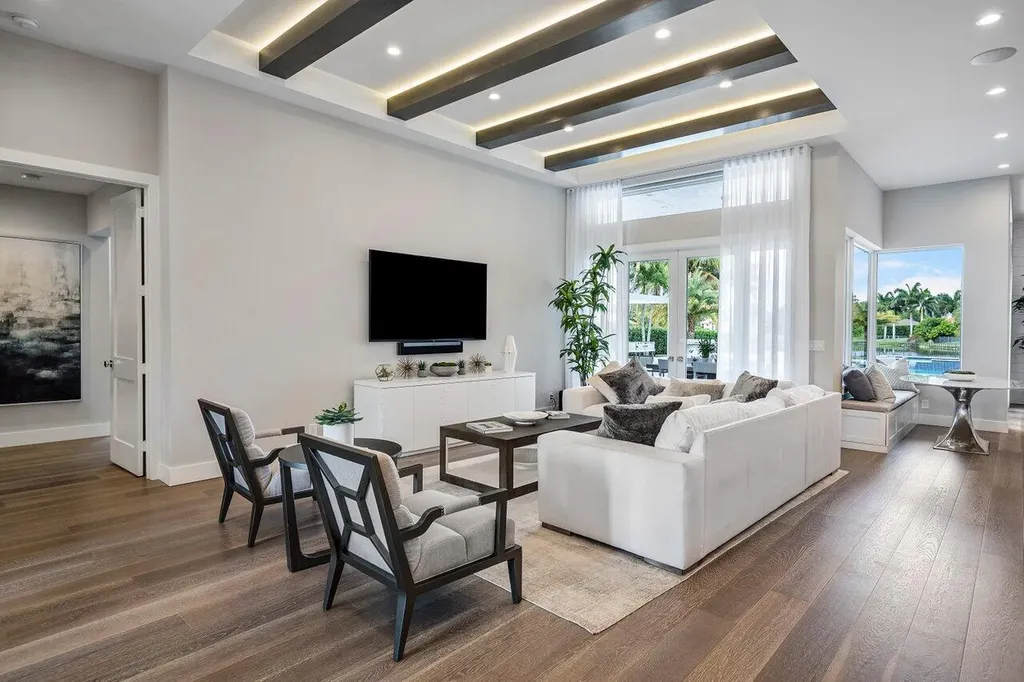 8331 Sawpine Road Delray Beach FL 33446