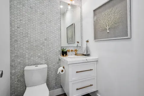8331 Sawpine Road Delray Beach FL 33446