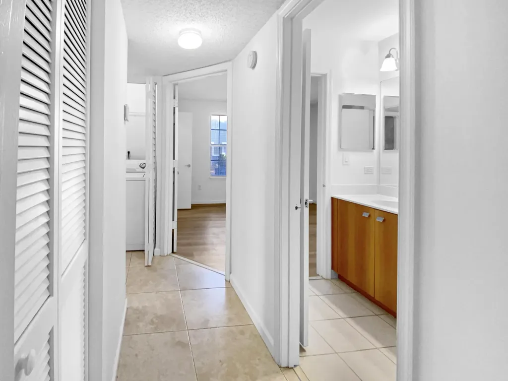 1335 Crystal Way Delray Beach FL 33444