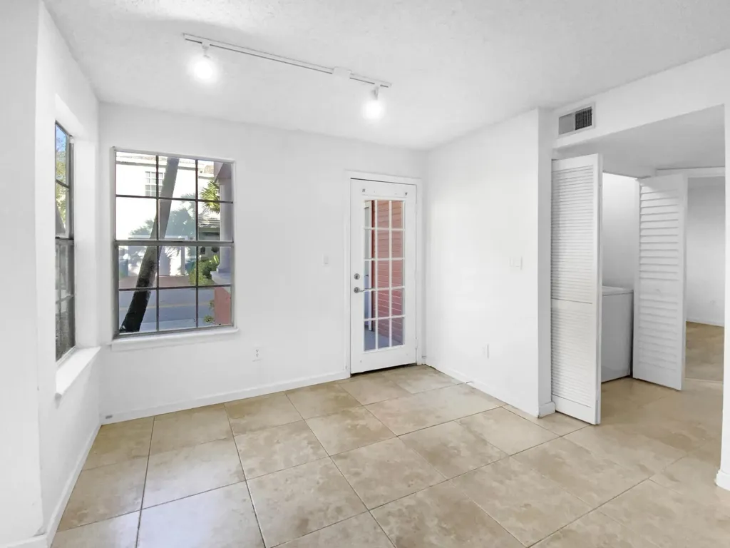 1335 Crystal Way Delray Beach FL 33444