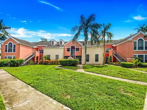 1335 Crystal Way Delray Beach FL 33444