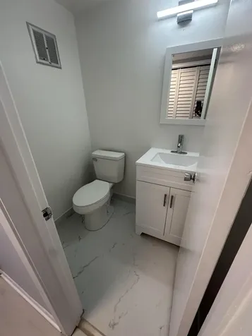 21 Salisbury A West Palm Beach FL 33417