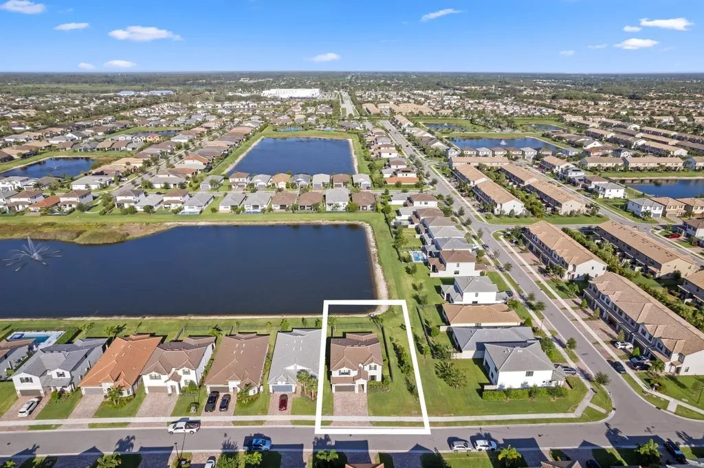 4901 Blistering Way Lake Worth FL 33467