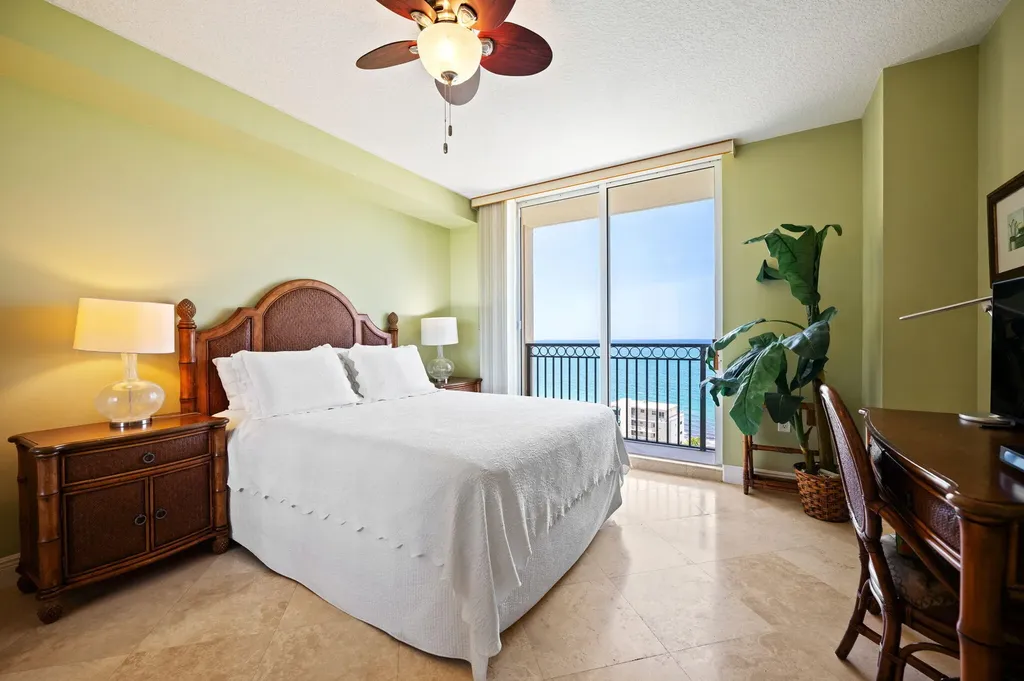 2011 N Ocean Boulevard Fort Lauderdale FL 33305