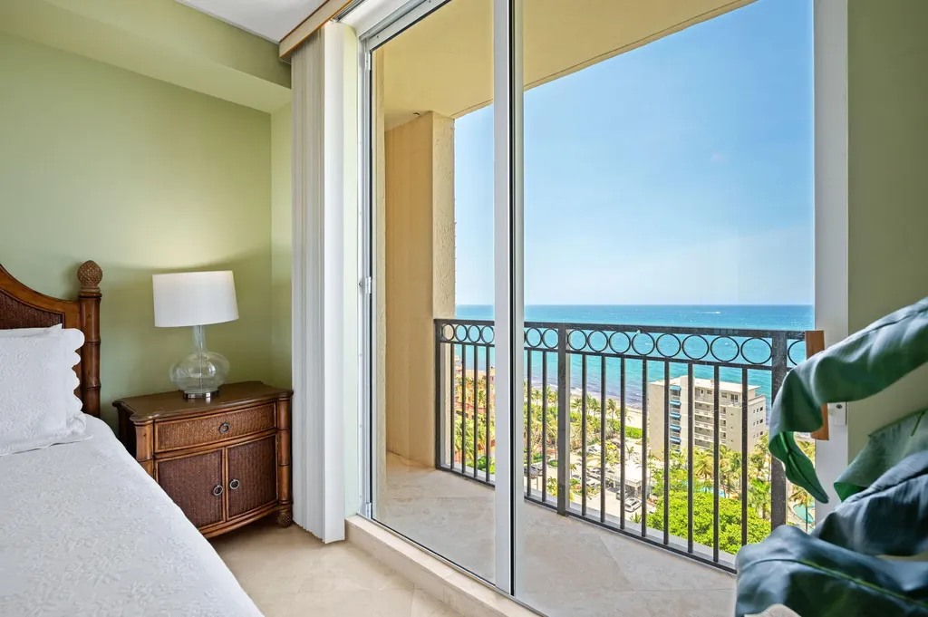 2011 N Ocean Boulevard Fort Lauderdale FL 33305