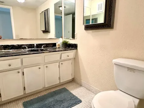 4140 NW 44th Avenue Lauderdale Lakes FL 33319