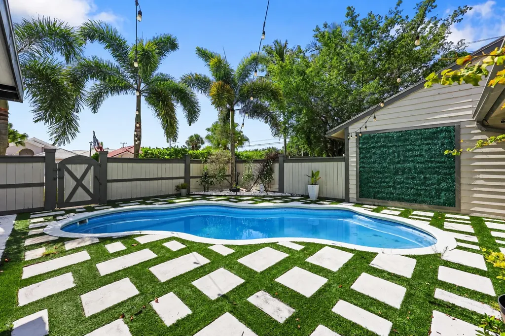 13400 Bedford Mews Court Wellington FL 33414
