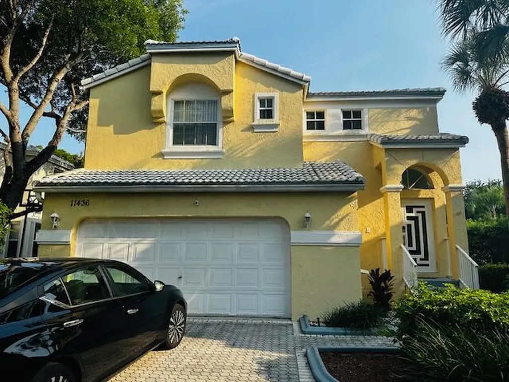 11436 NW 48th Court Coral Springs FL 33076