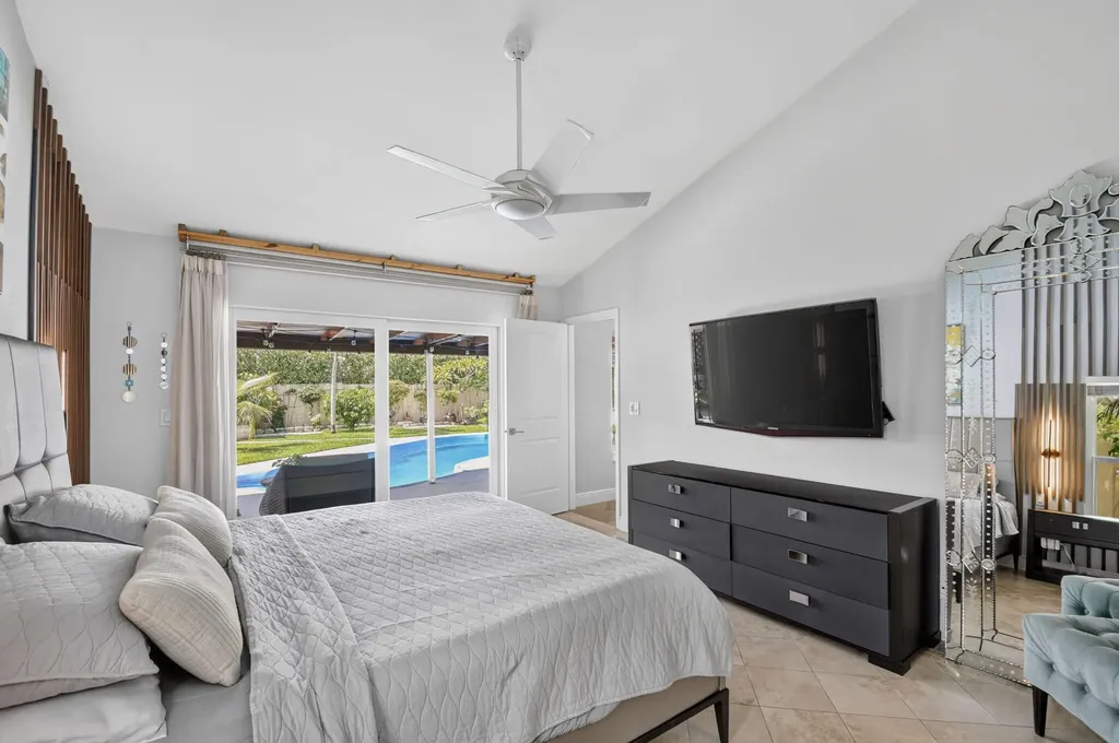 5817 Laurel Green Circle Boynton Beach FL 33437