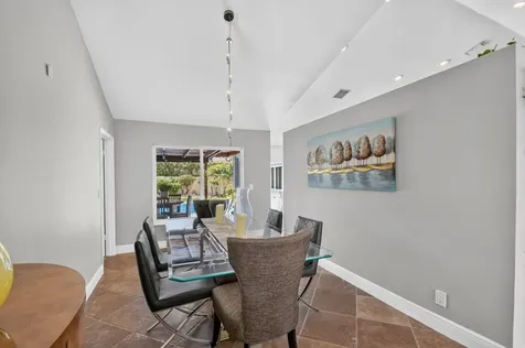 5817 Laurel Green Circle Boynton Beach FL 33437