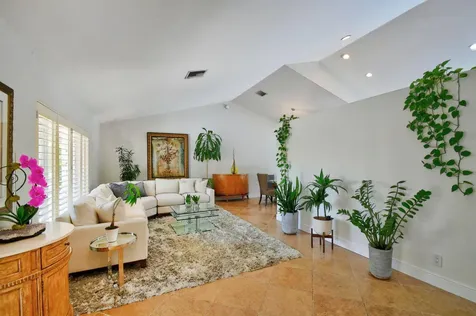 5817 Laurel Green Circle Boynton Beach FL 33437