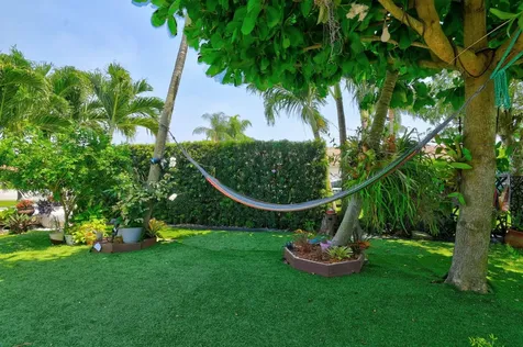 5817 Laurel Green Circle Boynton Beach FL 33437