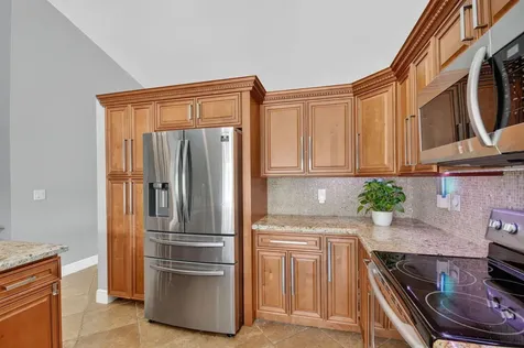 5817 Laurel Green Circle Boynton Beach FL 33437
