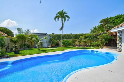 5817 Laurel Green Circle Boynton Beach FL 33437