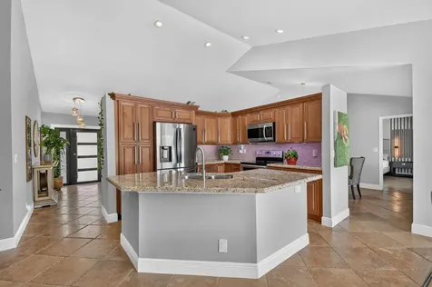 5817 Laurel Green Circle Boynton Beach FL 33437