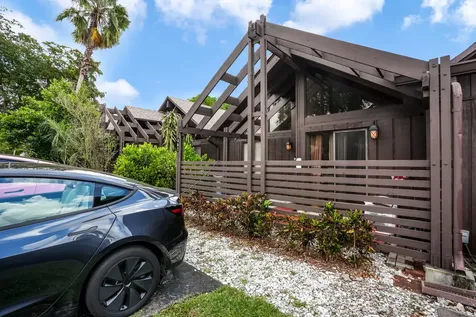 407 N University Drive Plantation FL 33324