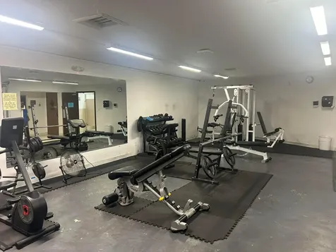 109 Royal Park Drive Oakland Park FL 33309