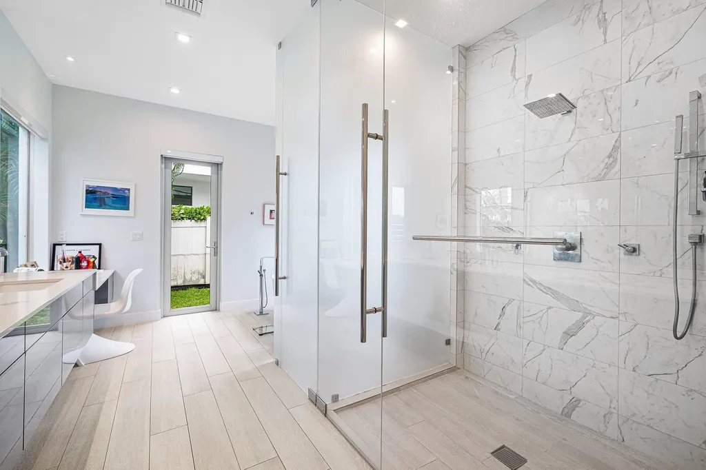 1508 Lake Drive Delray Beach FL 33444