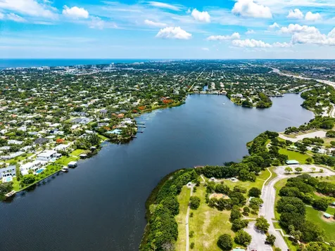 1508 Lake Drive Delray Beach FL 33444