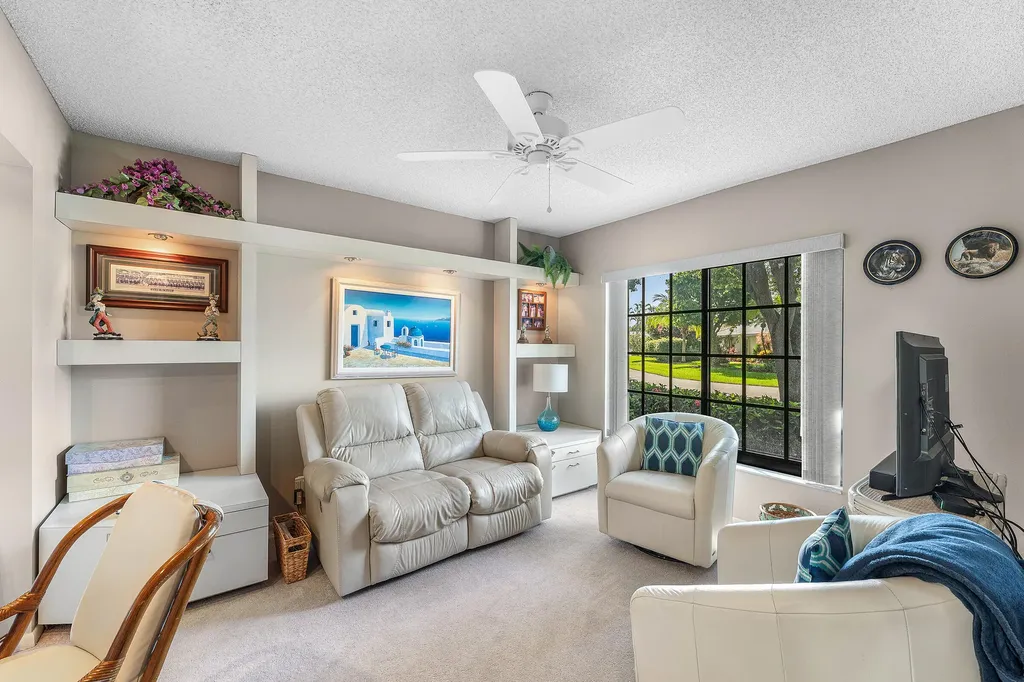 7852 Cloverfield Circle Boca Raton FL 33433