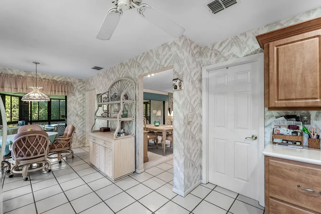 7852 Cloverfield Circle Boca Raton FL 33433