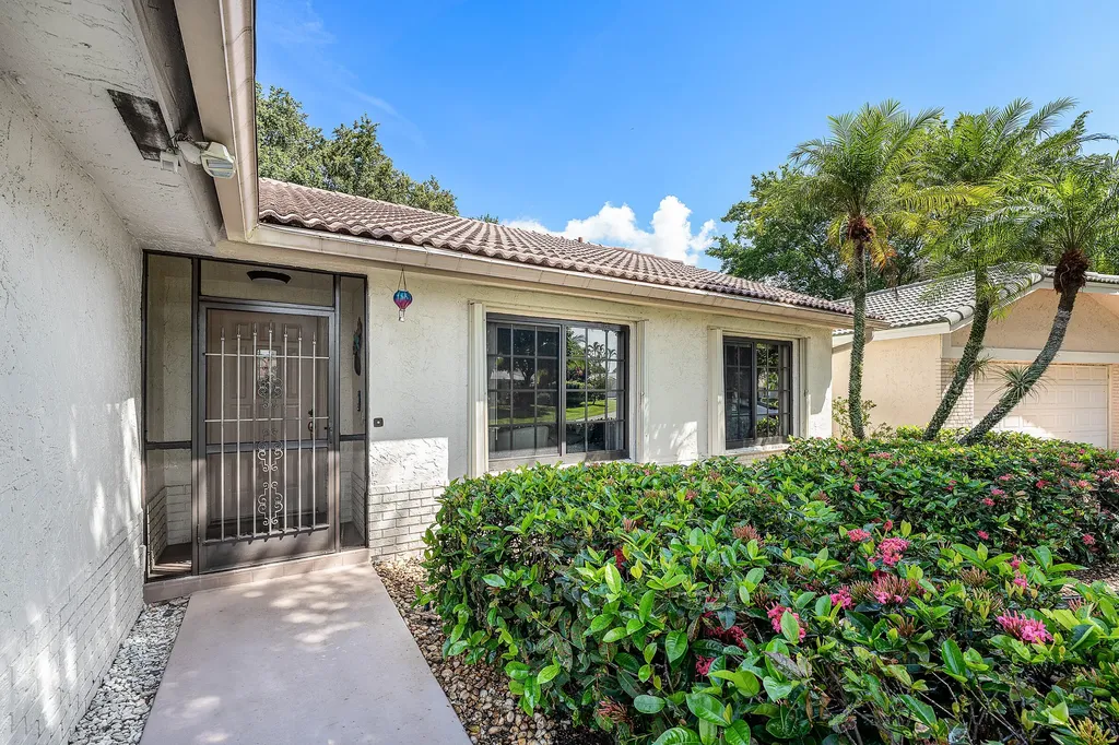 7852 Cloverfield Circle Boca Raton FL 33433