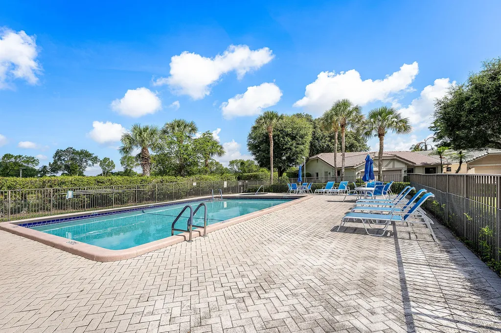 7852 Cloverfield Circle Boca Raton FL 33433