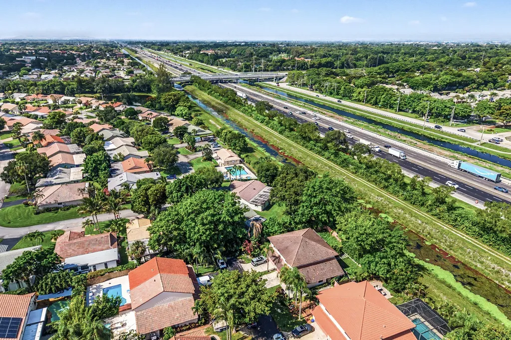 7852 Cloverfield Circle Boca Raton FL 33433
