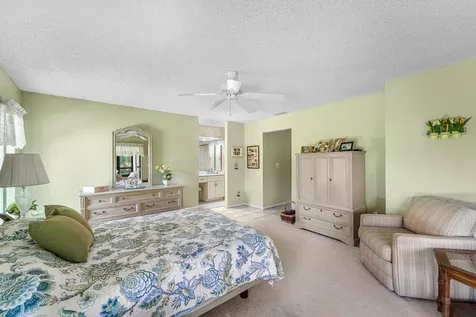 7852 Cloverfield Circle Boca Raton FL 33433