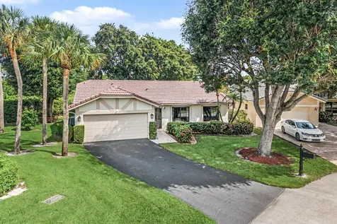 7852 Cloverfield Circle Boca Raton FL 33433