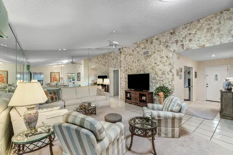 7852 Cloverfield Circle Boca Raton FL 33433