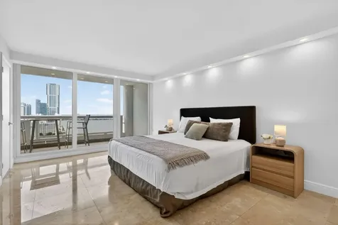 1717 N Bayshore Drive Miami FL 33132