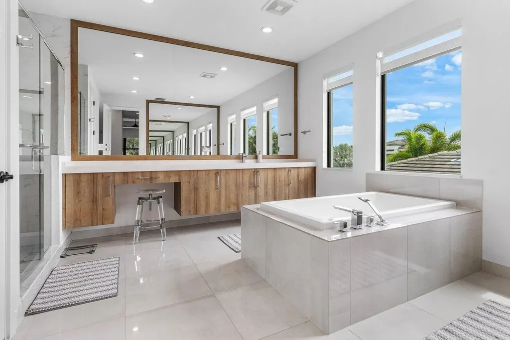 8568 Dream Falls Street Boca Raton FL 33496