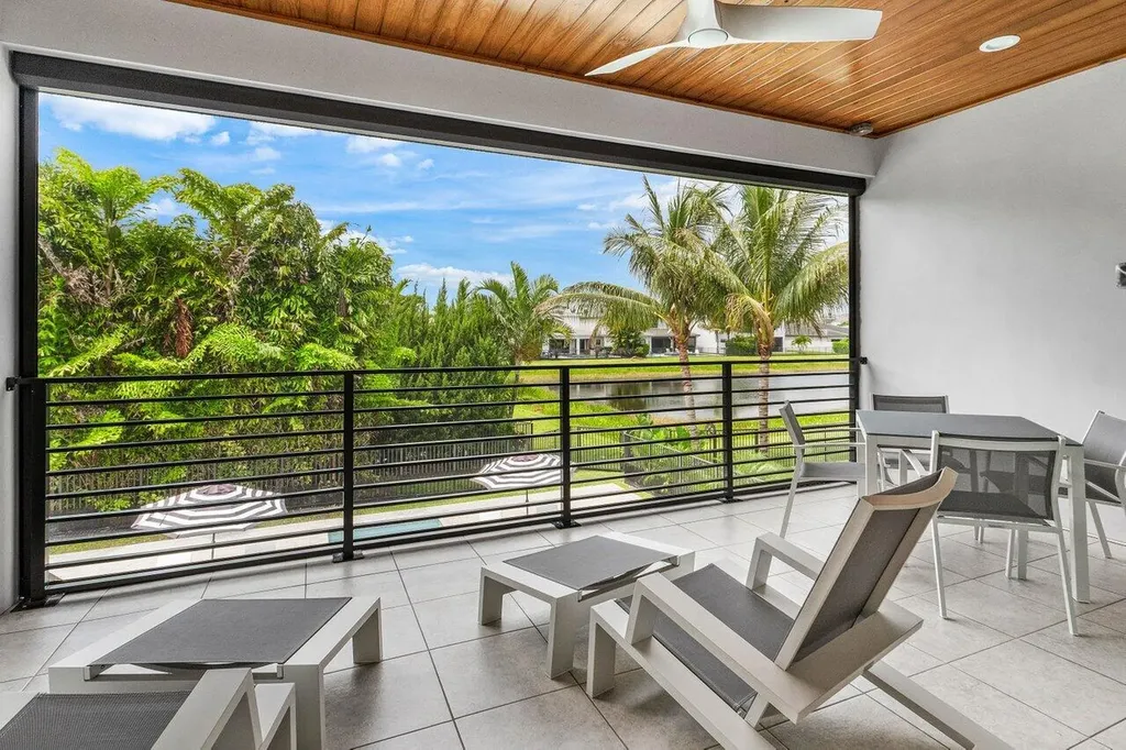 8568 Dream Falls Street Boca Raton FL 33496