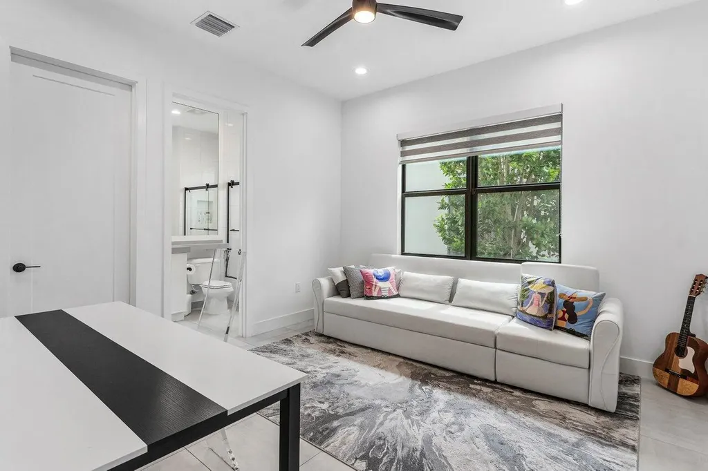 8568 Dream Falls Street Boca Raton FL 33496