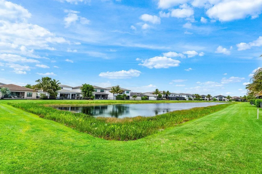 8568 Dream Falls Street Boca Raton FL 33496