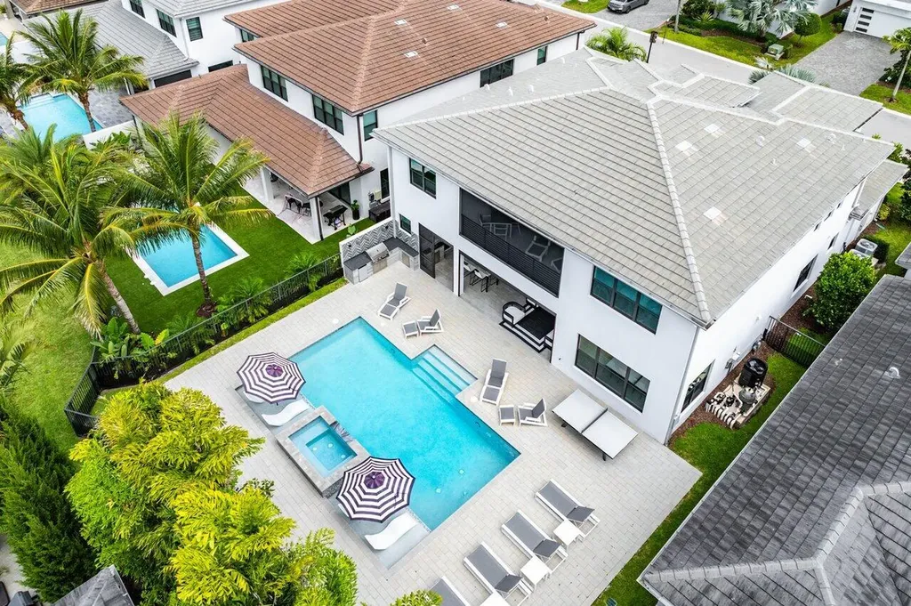 8568 Dream Falls Street Boca Raton FL 33496
