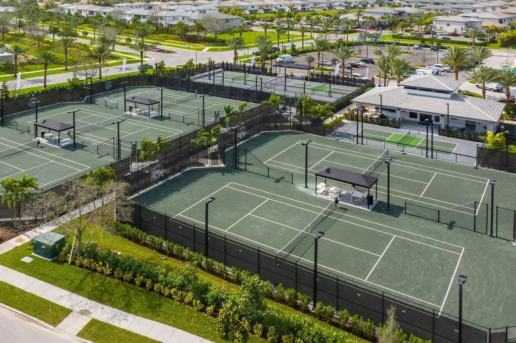 8568 Dream Falls Street Boca Raton FL 33496