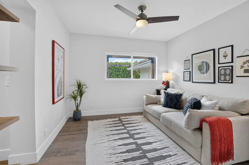 2006 NW 3rd Avenue Delray Beach FL 33444