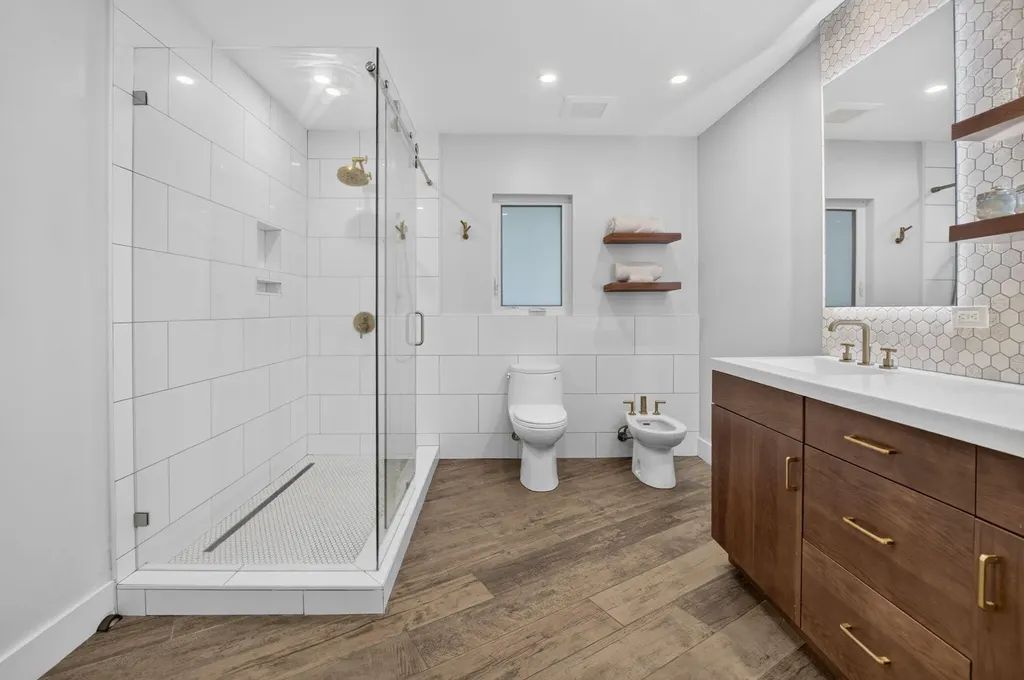 2006 NW 3rd Avenue Delray Beach FL 33444