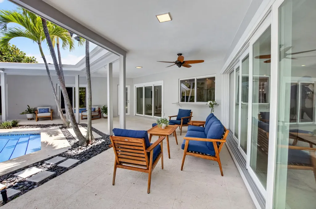 2006 NW 3rd Avenue Delray Beach FL 33444
