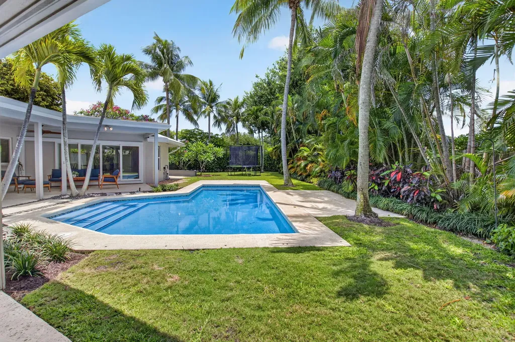 2006 NW 3rd Avenue Delray Beach FL 33444