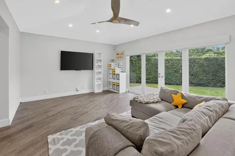 2006 NW 3rd Avenue Delray Beach FL 33444