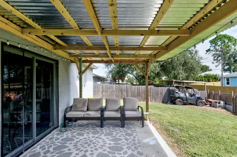 7726 102nd Avenue Vero Beach FL 32967