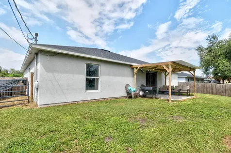 7726 102nd Avenue Vero Beach FL 32967