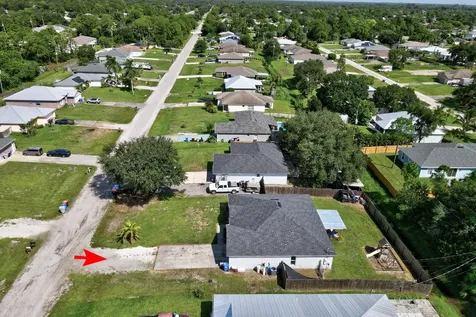 7726 102nd Avenue Vero Beach FL 32967