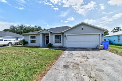 7726 102nd Avenue Vero Beach FL 32967