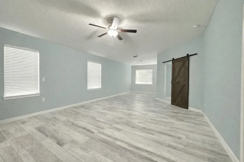 4410 Pine Gold Avenue Apopka FL 32712