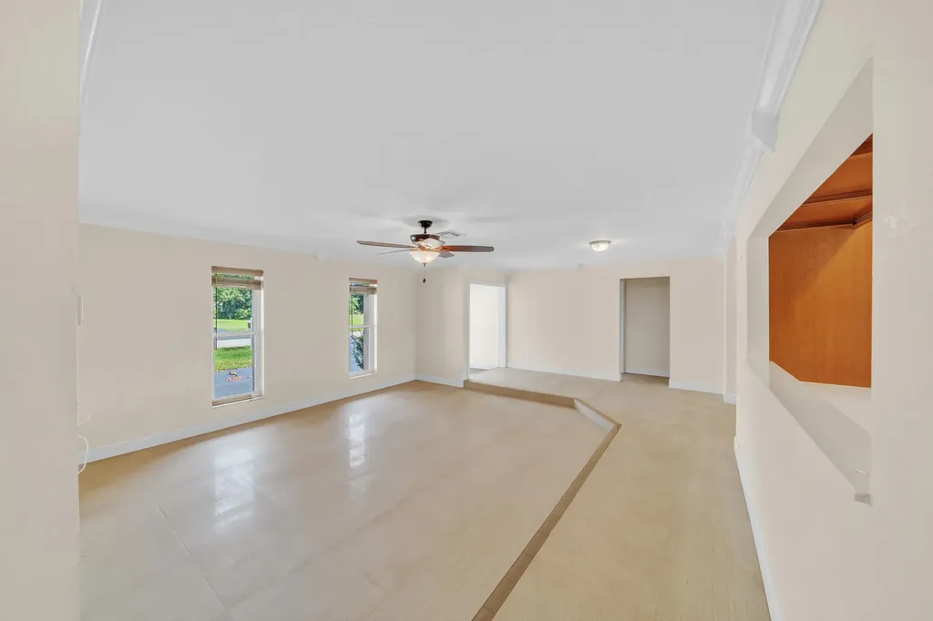 11901 NW 25th Street Plantation FL 33323